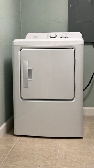 Building Photo - 6620 Grace Sweat Rd