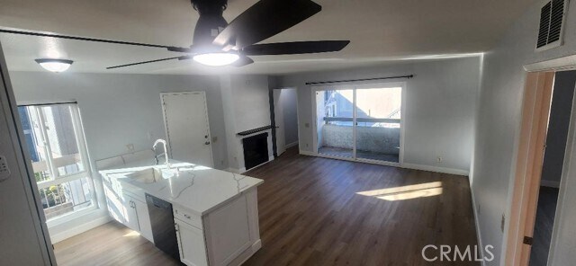 Primary Photo - 2811 S Fairview St