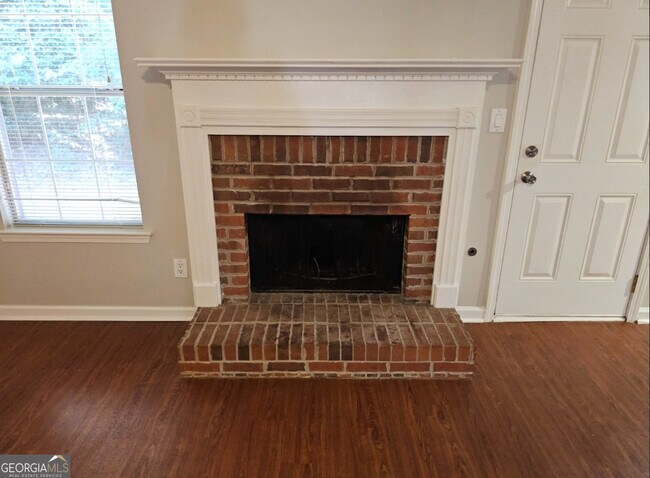 Building Photo - 12205 Cypress Way