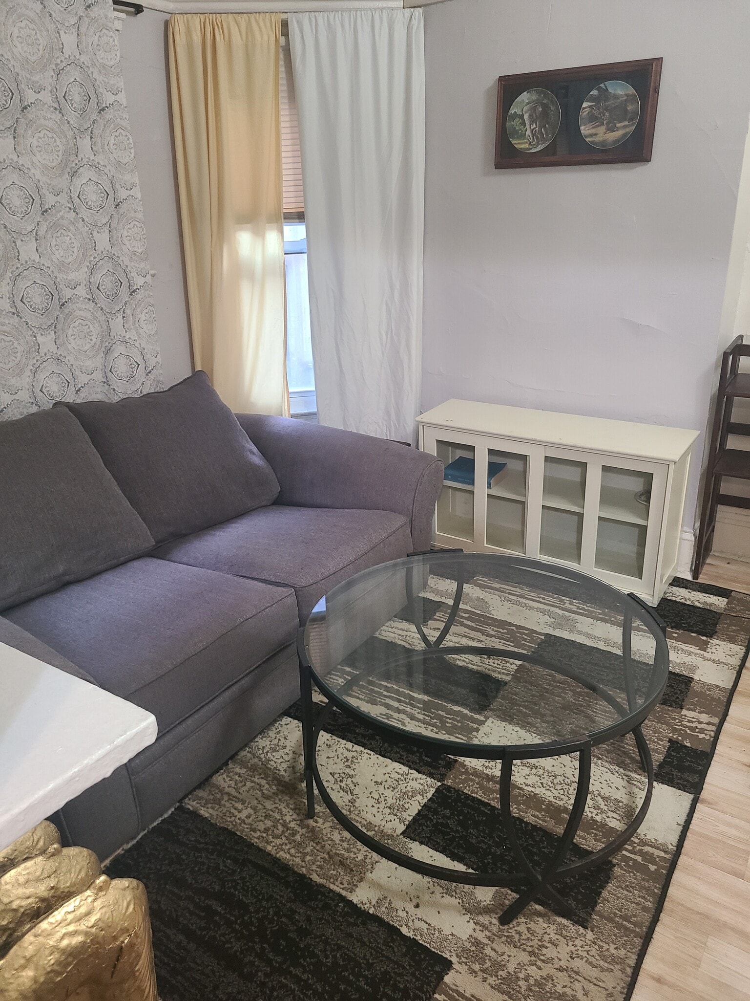 Building Photo - 2344 Prospect Ave E