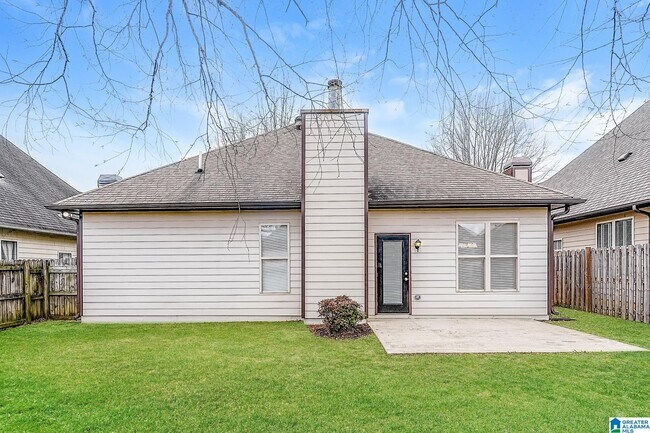 Building Photo - 2208 Spaulding Pl