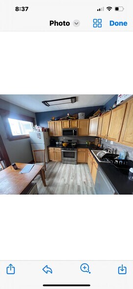 Building Photo - 949 Spaight St