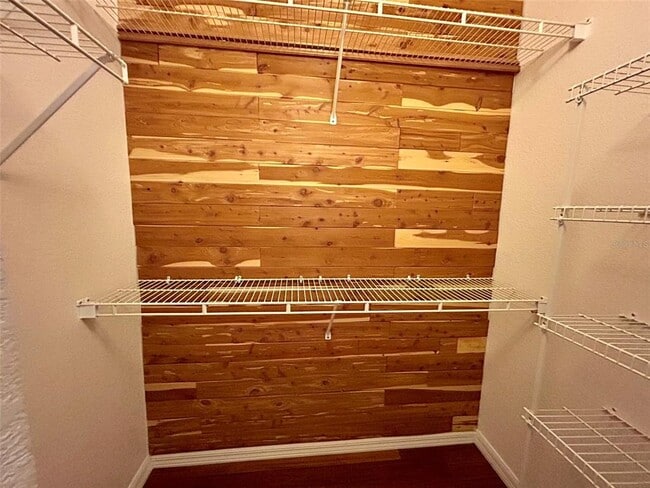 Building Photo - 25145 Mercedes Dr