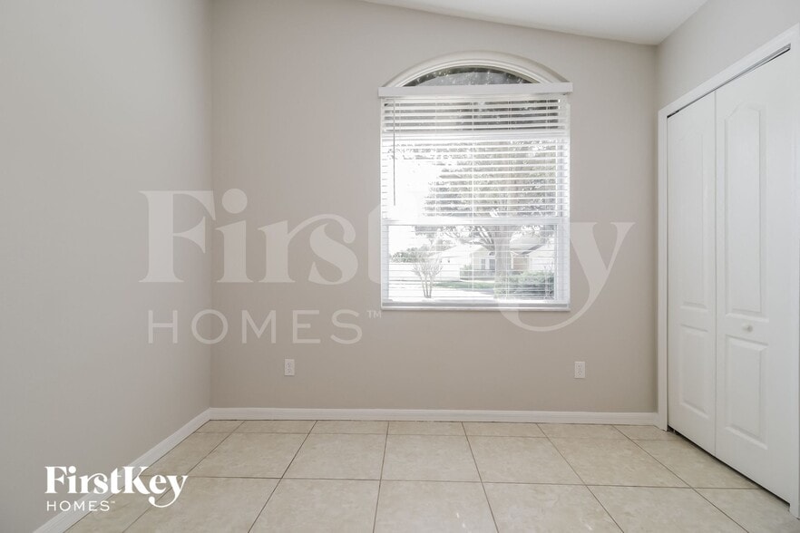 Building Photo - 1319 Macon Dr