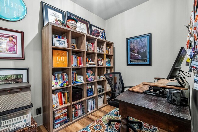 Building Photo - 9514 Horsemint Ln