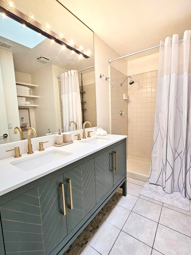 Building Photo - 28700 Taos Ct