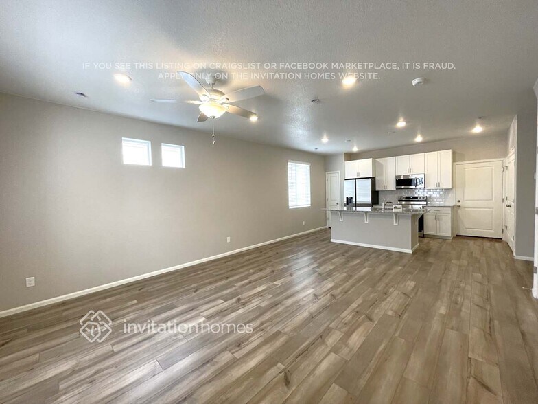 Building Photo - 9275 Oro City Loop