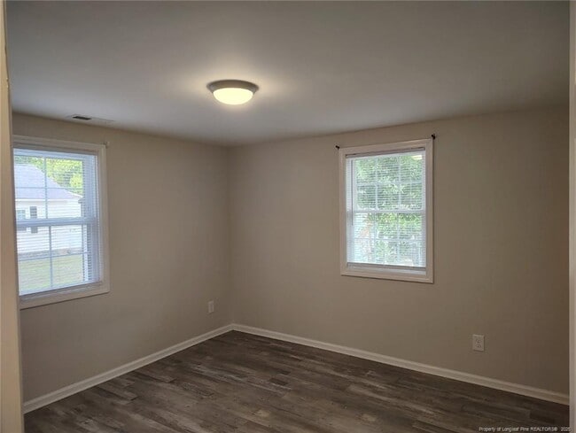 Building Photo - 508 Hobbs St
