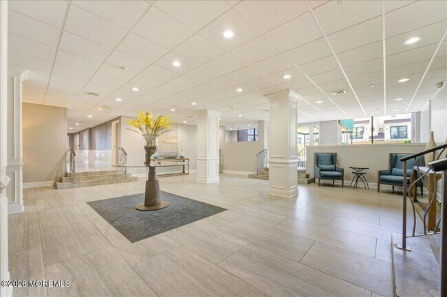 Building Photo - 675 Ocean Ave N