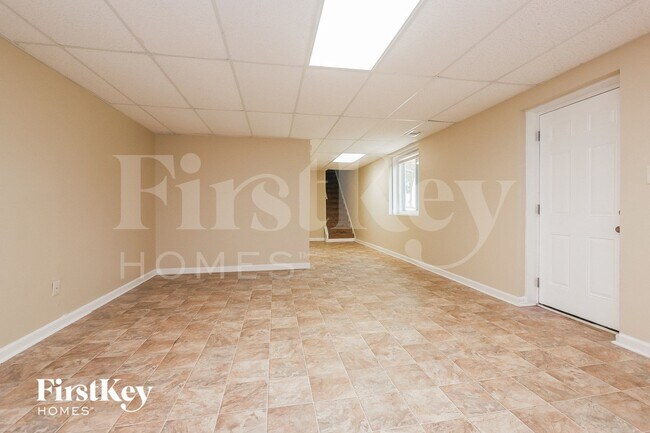 Building Photo - 1701 Underwood Dr SE