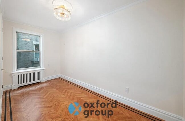 Building Photo - East 76th Street