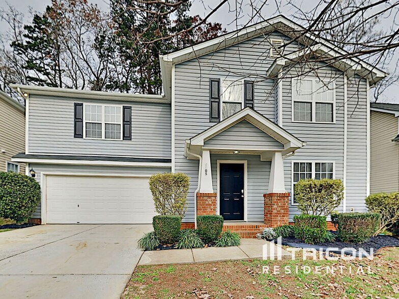 Primary Photo - 4805 Canipe Dr