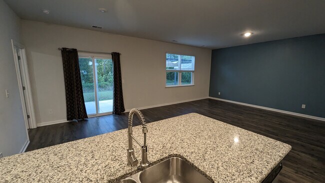 Building Photo - 280 Forestbrook Cove Cir