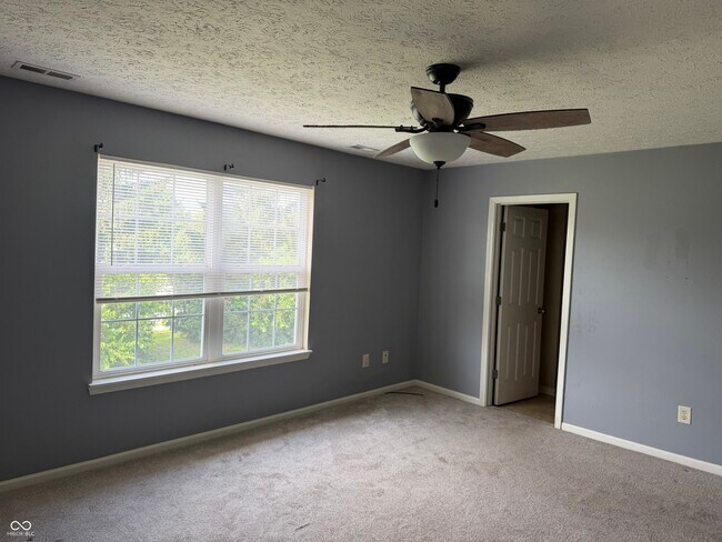 Building Photo - 2424 Boyer Ln