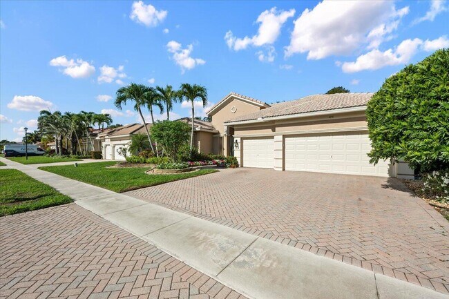 Building Photo - 4241 Wellington Shores Dr