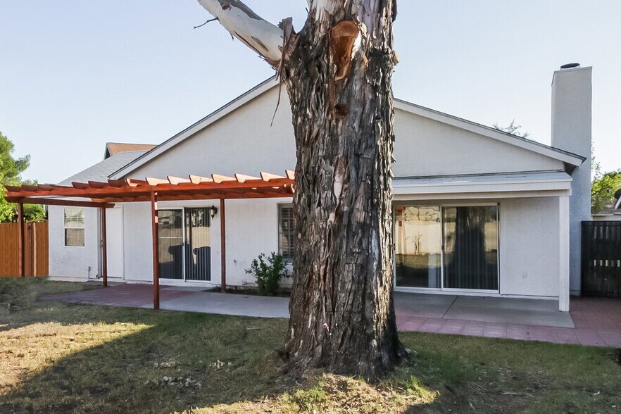 Building Photo - 3134 E McKellips Rd