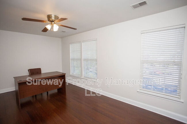 Building Photo - 130 Mount Vernon Ct