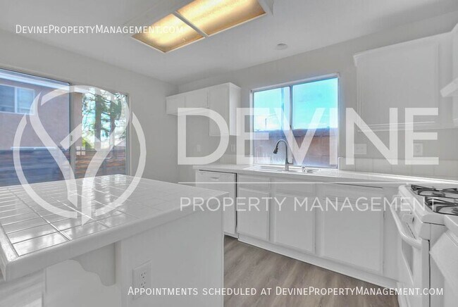 Building Photo - 7307 Belpine Pl