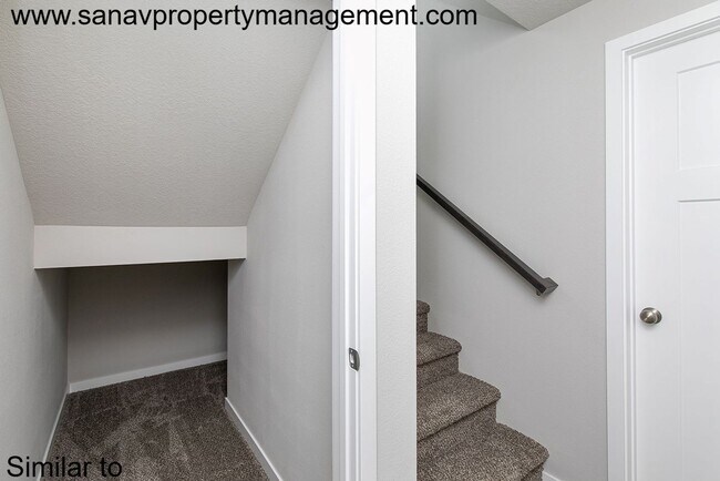 Building Photo - "Rare Find: Spacious Ranch Living at Its Best in Bondurant with the lowest rent ever"