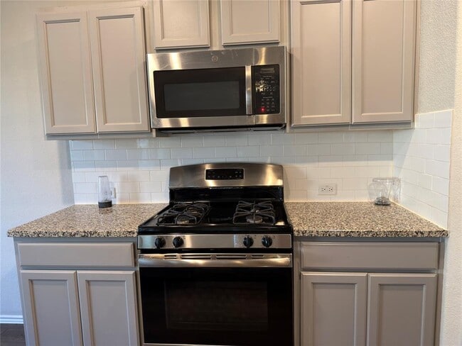 Building Photo - 21700 Urraca Ln