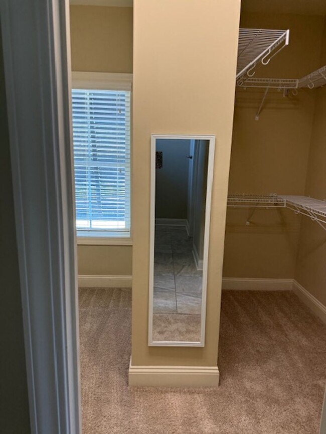 Building Photo - Pawleys Pointe