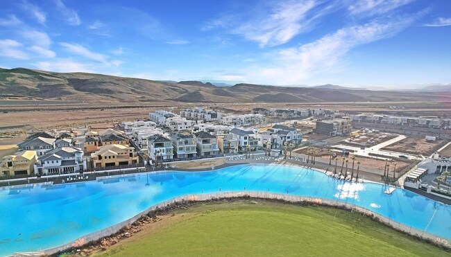 Building Photo - 5801 S Garnet Dr