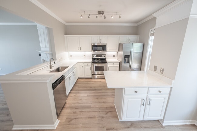 Building Photo - 2922 Duvalla Ave