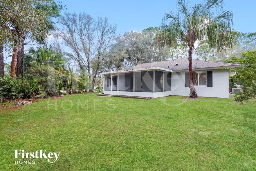 Building Photo - 1009 Lasseter St