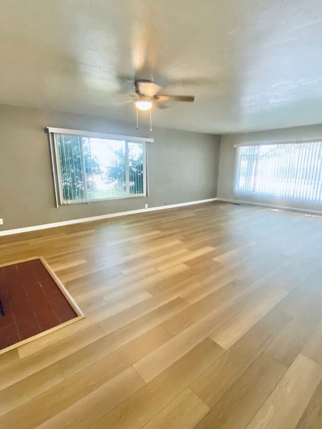 Building Photo - **Pre-Leasing for Summer 2026** Cute House located close to Chico State and Downtown Chico