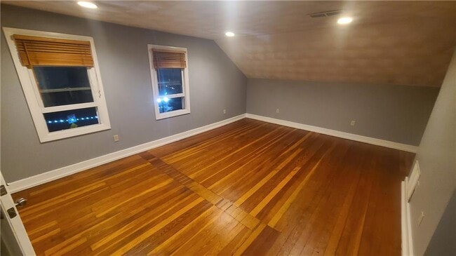 Building Photo - 413 Atwells Ave