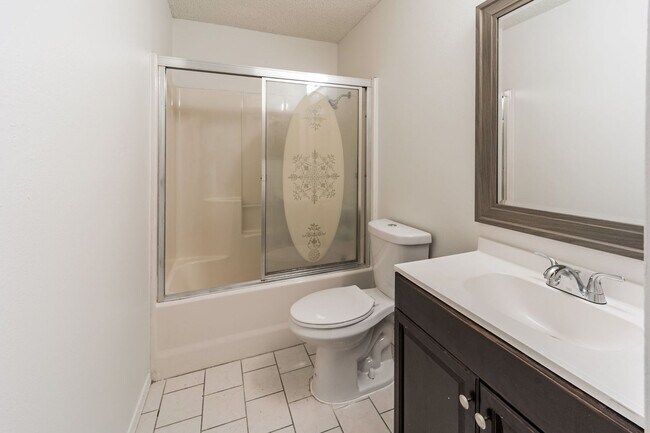 Building Photo - Updated 3BR/2BTH Home for Rent!