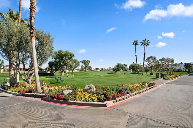 Building Photo - 73229 Adobe Springs Dr