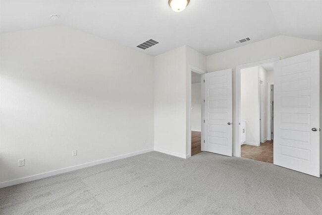 Building Photo - 116 Salado Crk Trl