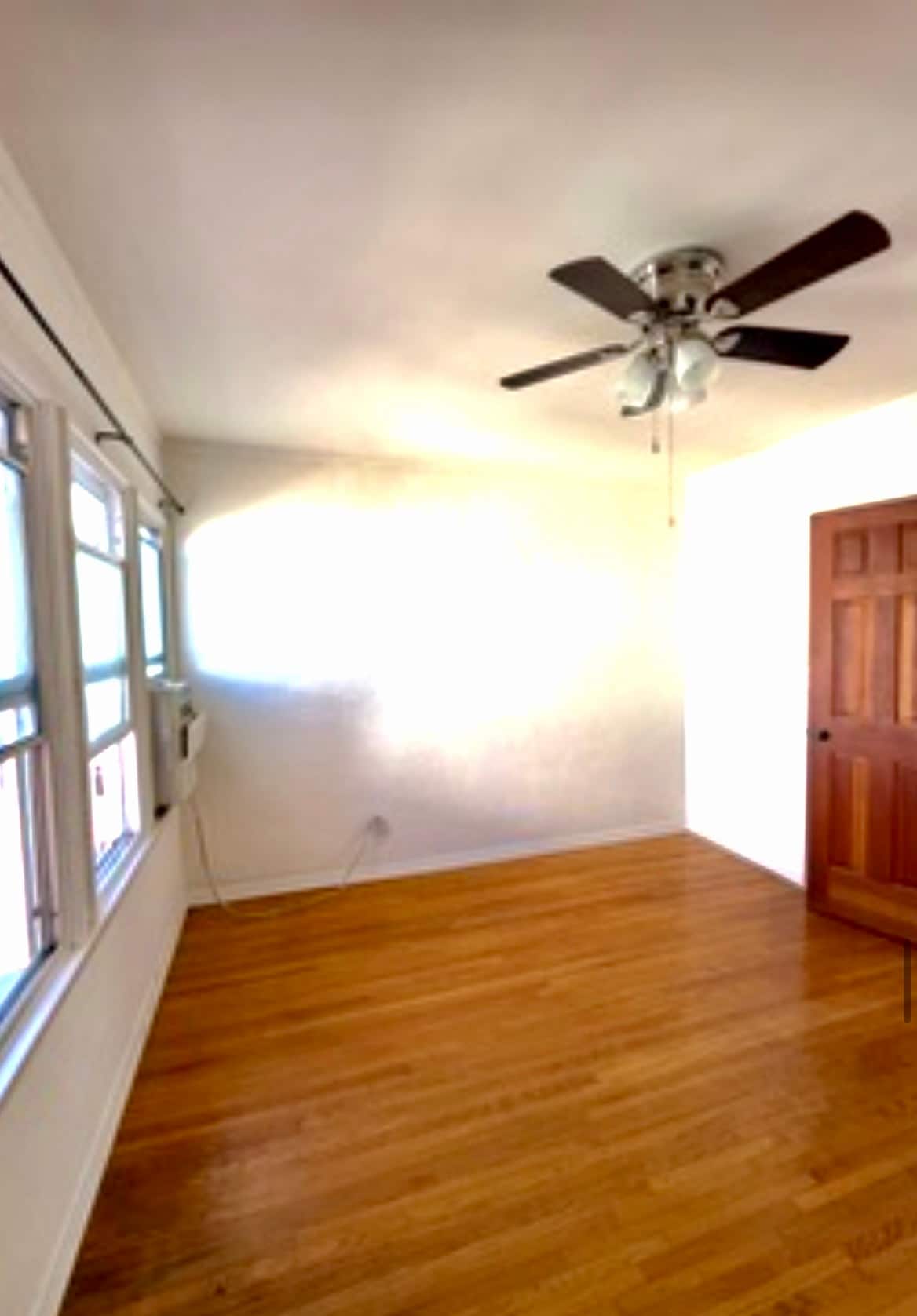 Building Photo - 6089 Cashio St