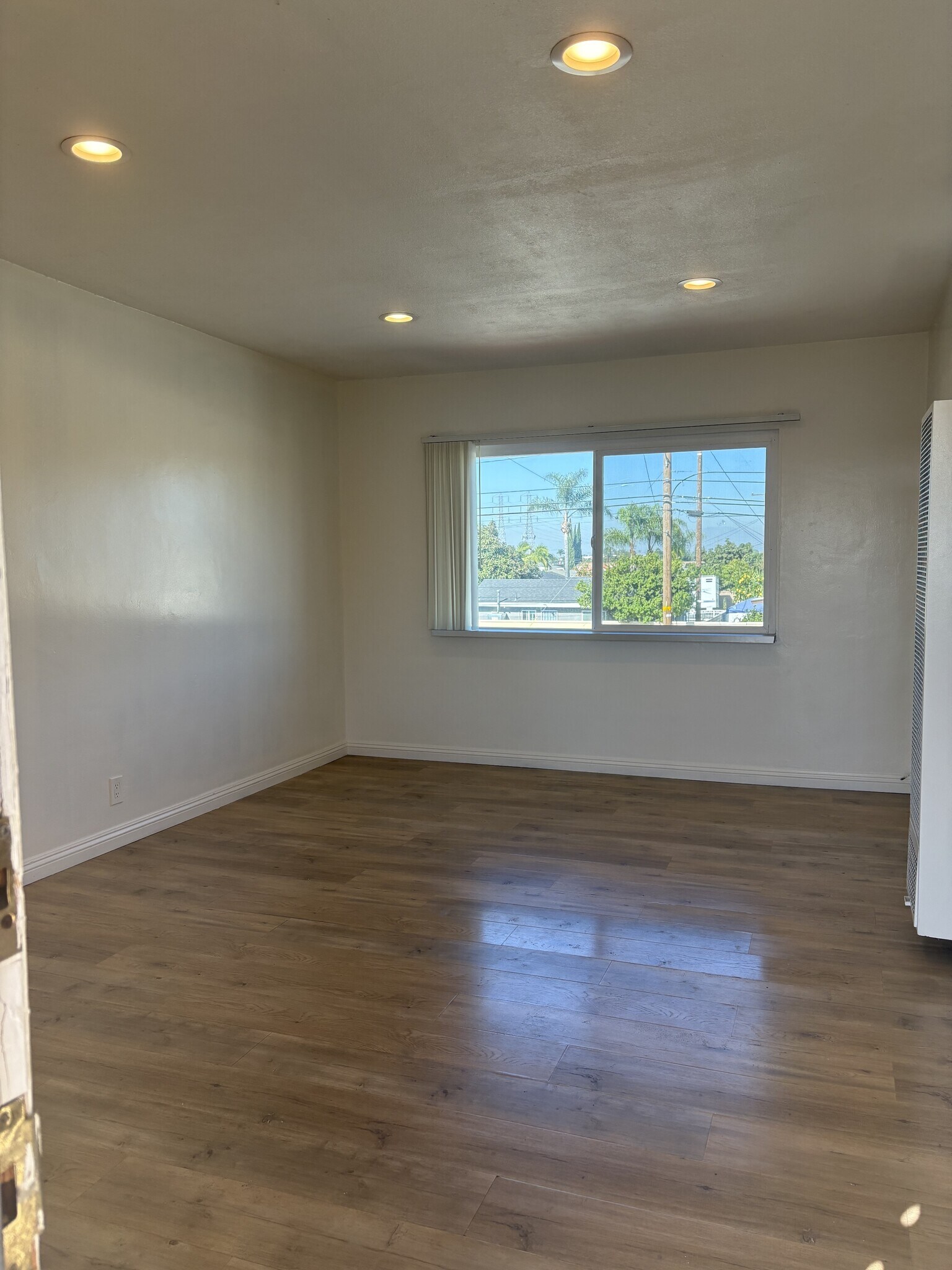 Building Photo - 7702 Chapman Ave