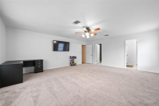 Building Photo - 8508 Kansas River Dr