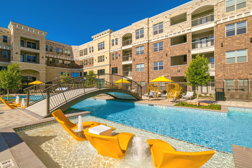 Building Photo - Avalon Frisco North