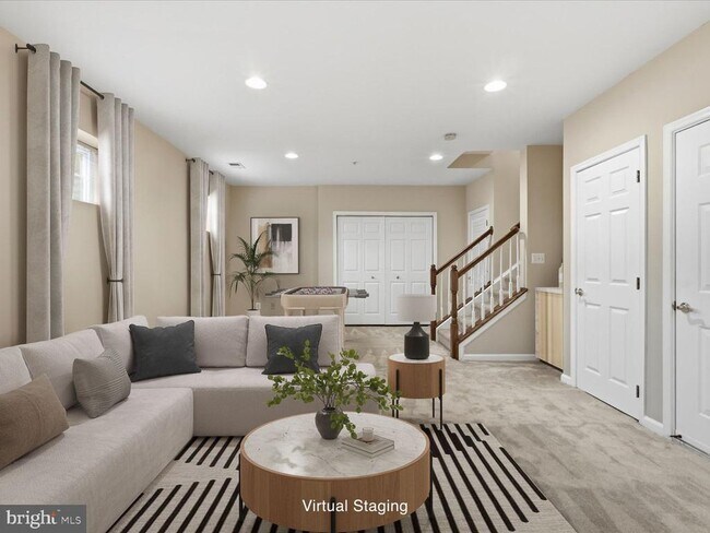 Building Photo - 4677 Red Admiral Way