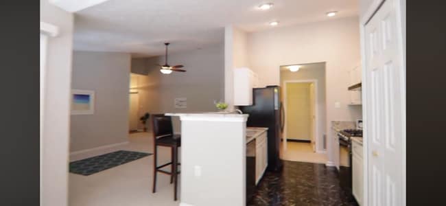 Building Photo - 2 Bedroom 2 Bathroom Condo