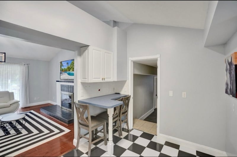 Building Photo - 502 Rambling Dr Cir