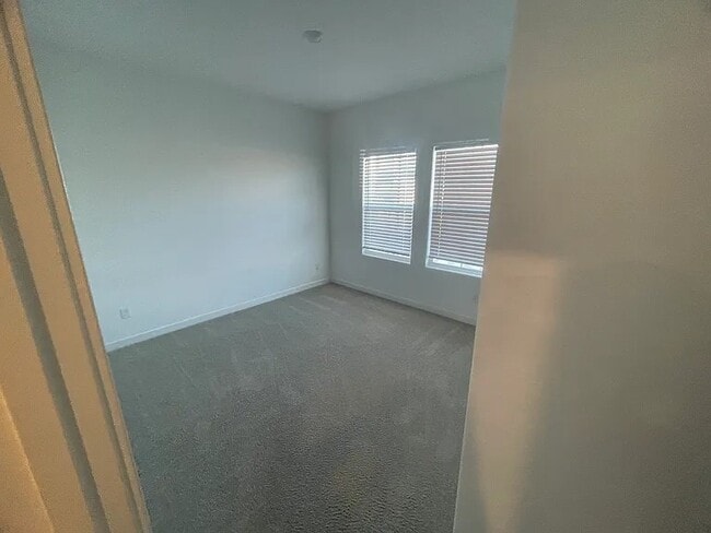 Building Photo - 9613 Greenwood Gln Ln