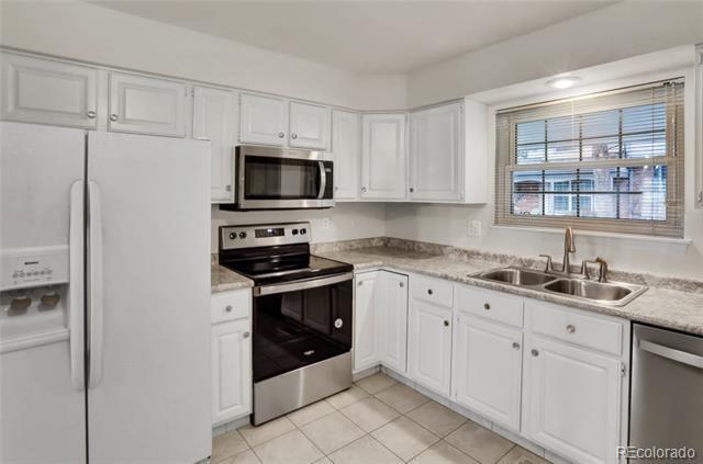 Building Photo - 6934 E Briarwood Dr