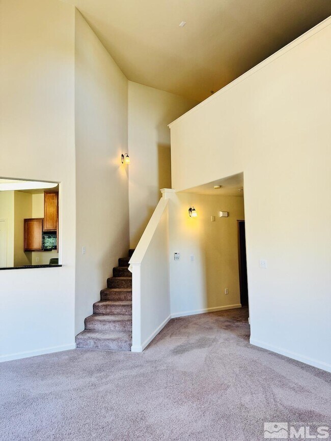 Building Photo - 1325 S Meadows Pkwy