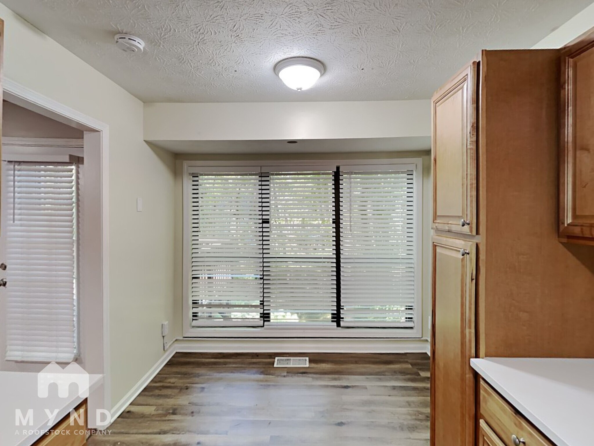 Building Photo - 1253 Blazing Ridge W SW