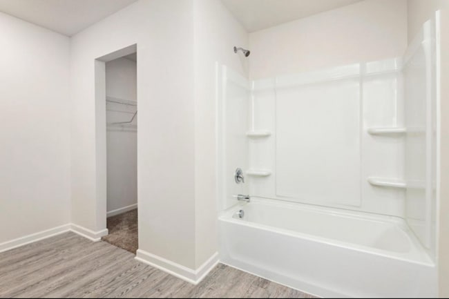 Building Photo - 1026 White Tail Ln