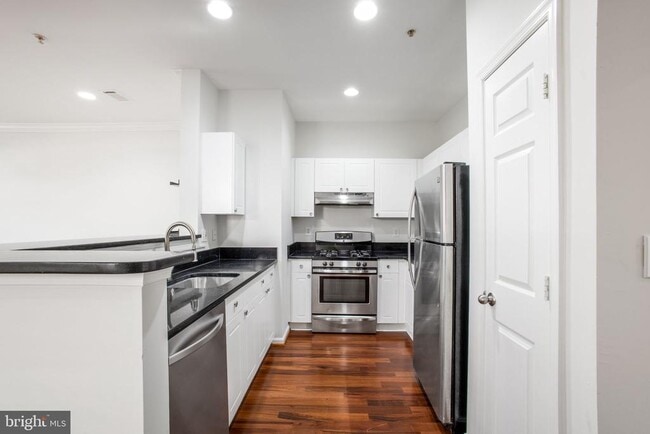 Building Photo - 11325 Aristotle Dr