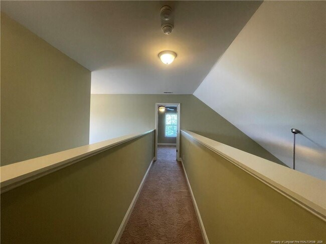Building Photo - 3900 Limwert Ln