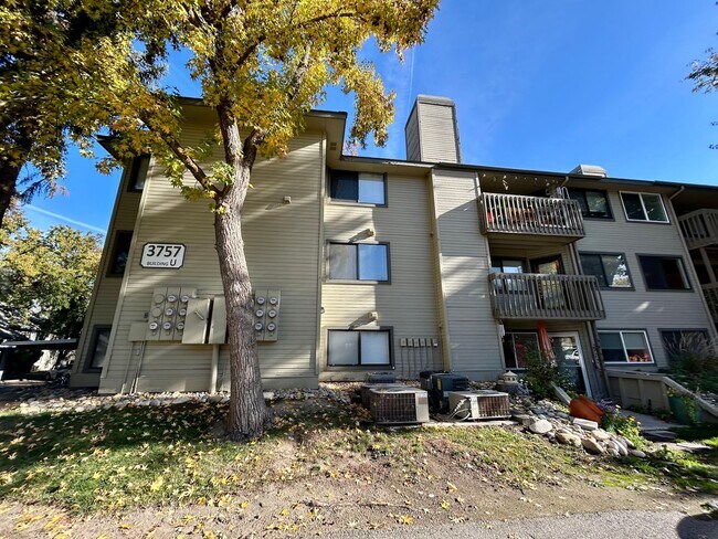 Building Photo - 3757 S Gekeler Ln