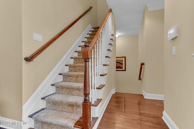 Building Photo - 20 Aspen Ln