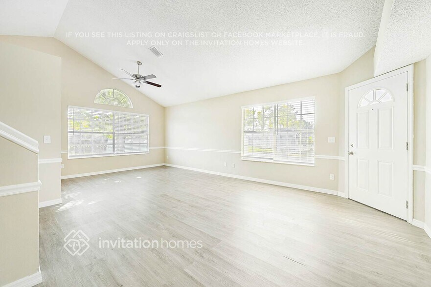 Building Photo - 2203 Canonero Ct